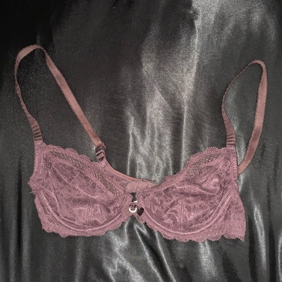 Chantelle unlined bra size 32C - Picture 1 of 2